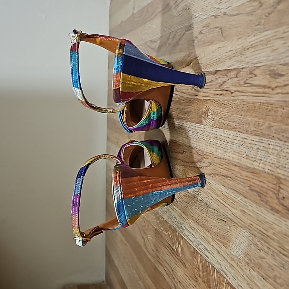 Deliso Vintage Colorful Material Heels 8.5B - Picture 9 of 16